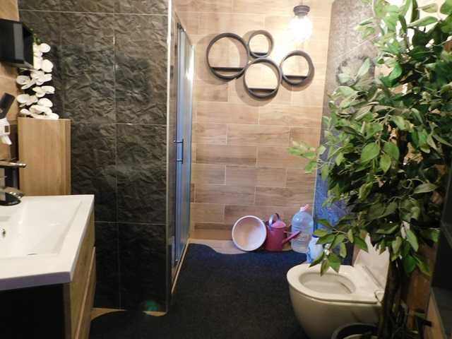 Дава се под наем Четиристаен апартамент в Търговище, Център - 115 кв.м за 459 € - Снимка #13