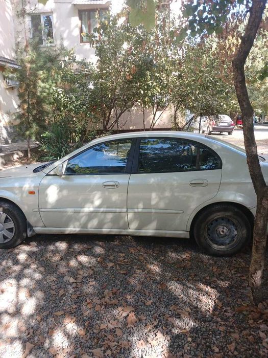 Продам  DAEWOO  MAGNUS   В хорошем состоянии