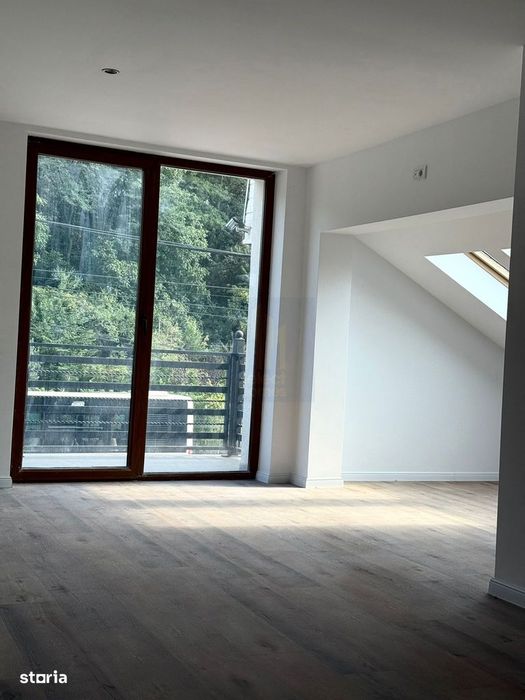 Vila | 630mp | 10 camere | 962mp Teren | Vanzare *Snagov*