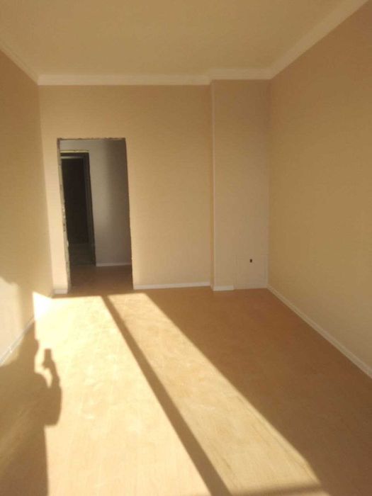 2 xonali kvartira sotiladi. 2х комнатная квартира