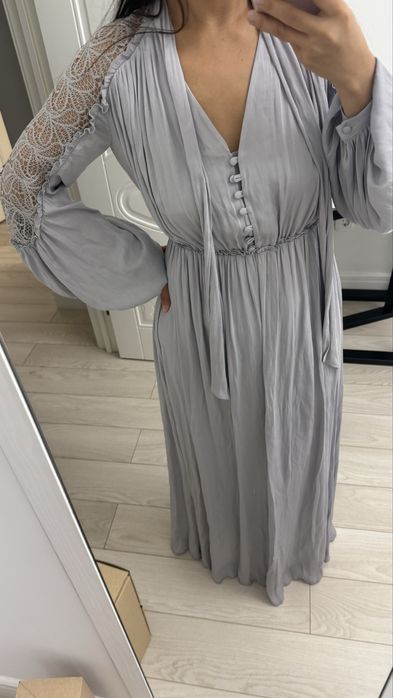 Продается платье