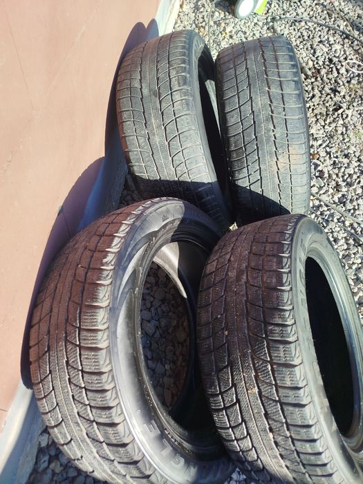 Продам комплект резины! СРОЧНО!