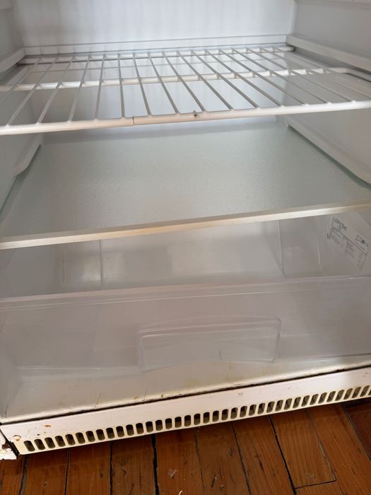 Mini Frigider Arctic