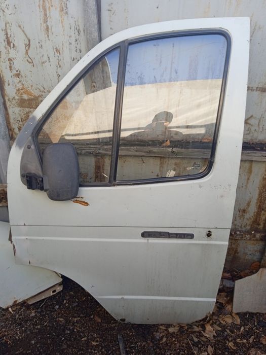 Двери на газель продам двери на газель