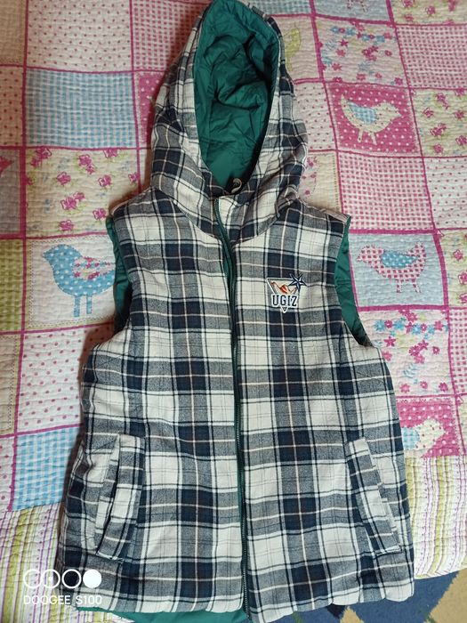 Продам жилетку размер М