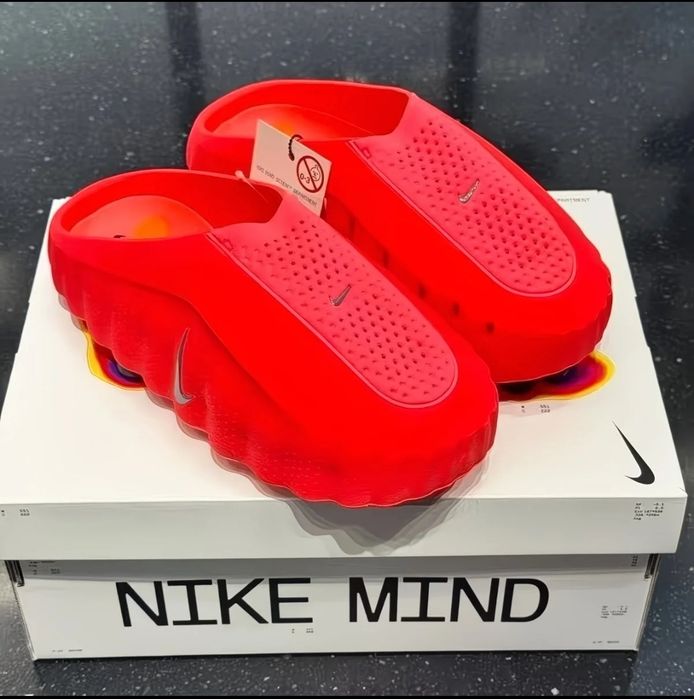 Nike W Mind 001.