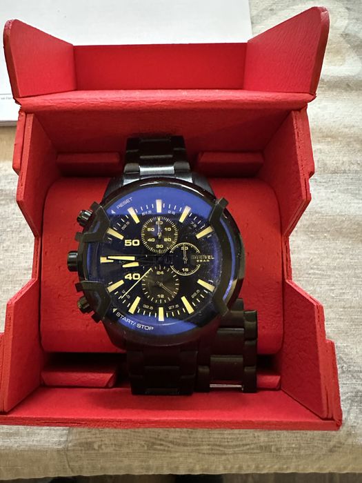 Часовник Diesel  Griffed DZ4529