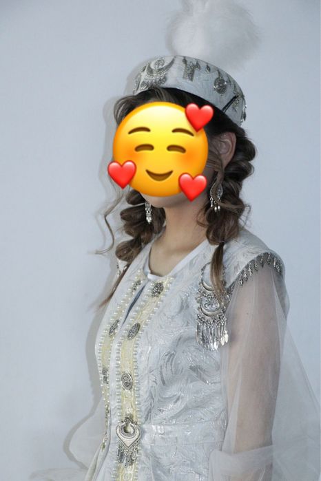 Платье на узатуу