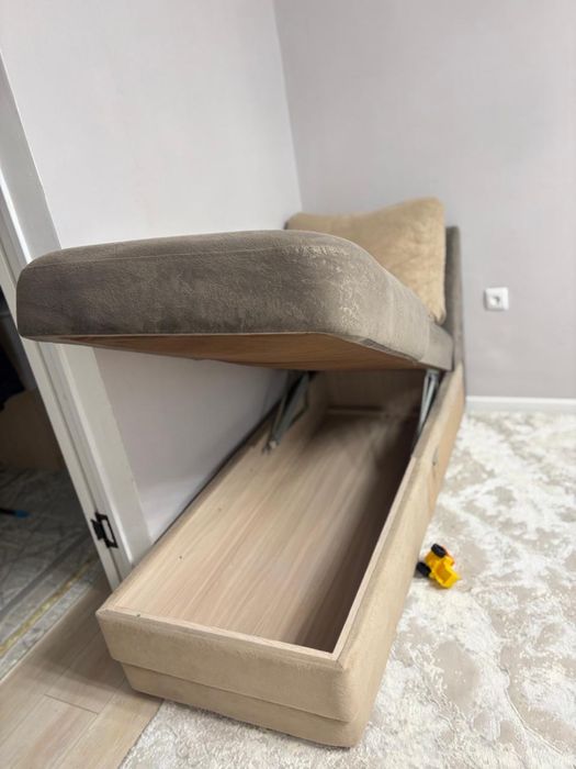 Срочно продам Угловой диван