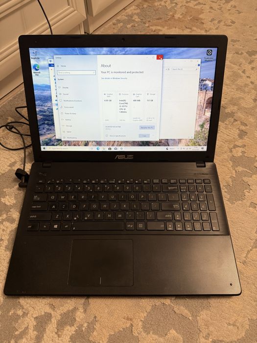 Asus x551CA i3 4gb rami 120 ssd