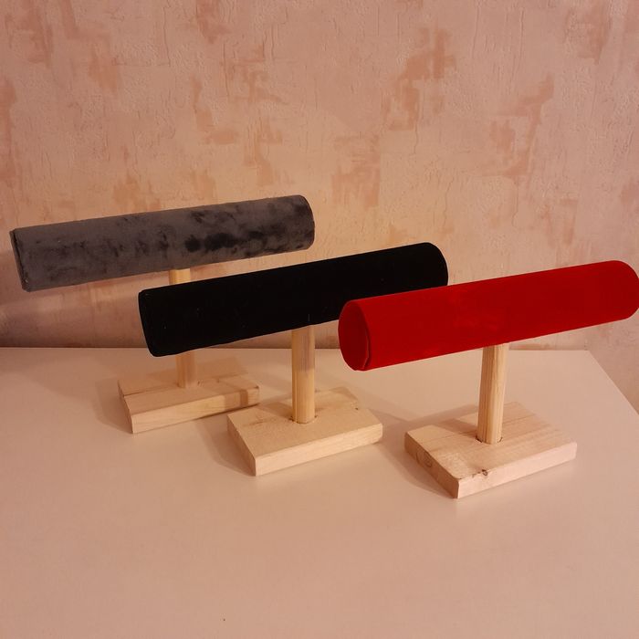 Продам подставки под браслеты