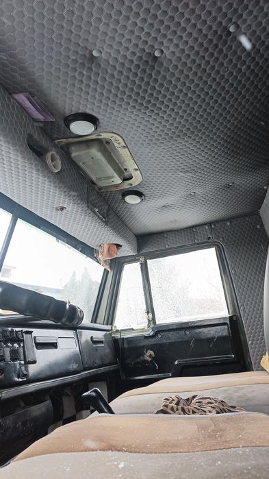 Kamaz sotiladi saralkada ishlab turgan  texnika