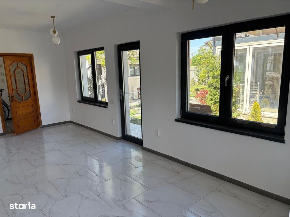 Spatiu comercial
