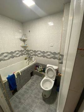 Продаю Карасарай около 2 роддома 2/2/2 кирпич. Цена:52.000$