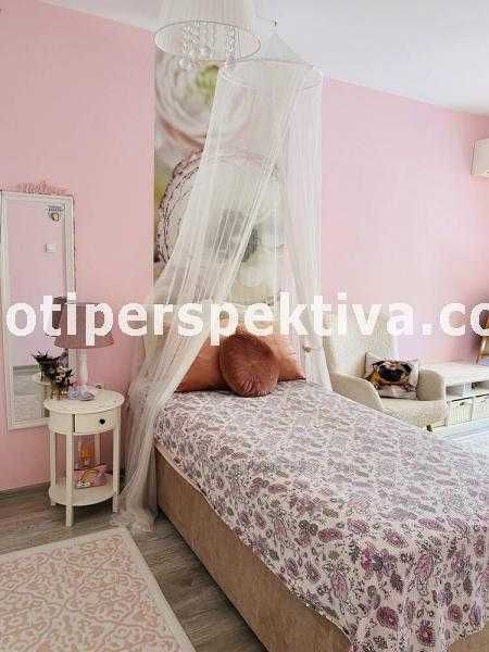 Продава се Многостаен апартамент в Пловдив, Остромила - 135 кв.м за 1875 €/кв.м - Снимка #9