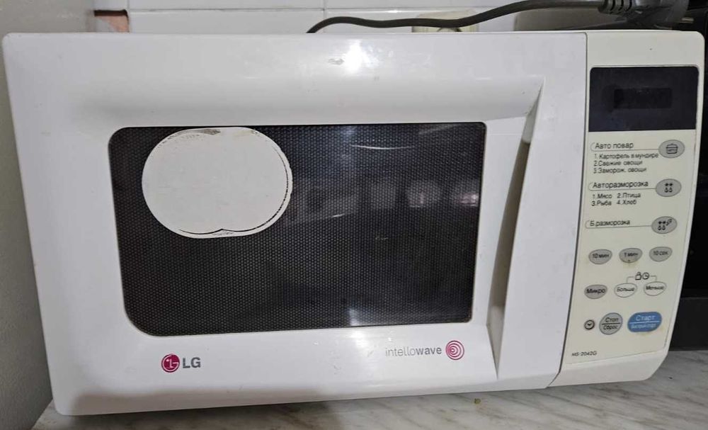 Гарнитур кухонный сервант