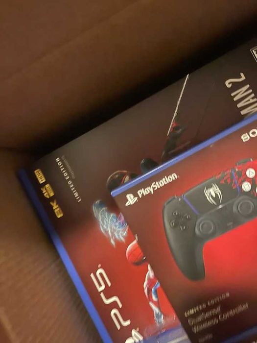 PlayStation 5 Console – Marvel's Spider-Man 2 Limited Edition Bundle