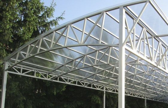 Монтаж навесов .ферм