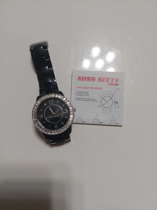 Часовник Miss Sixty