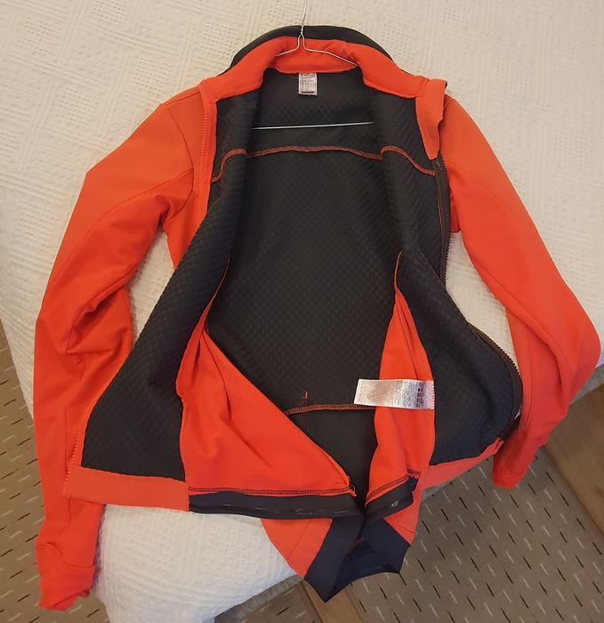 Jacketa  ciclism vant si ploaie Btwin