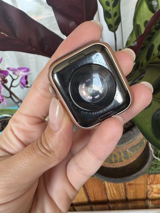 Apple Watch SE 2020