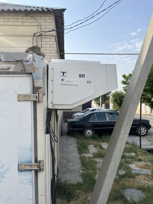 Продается бутка холодильник в хорошем состоянии