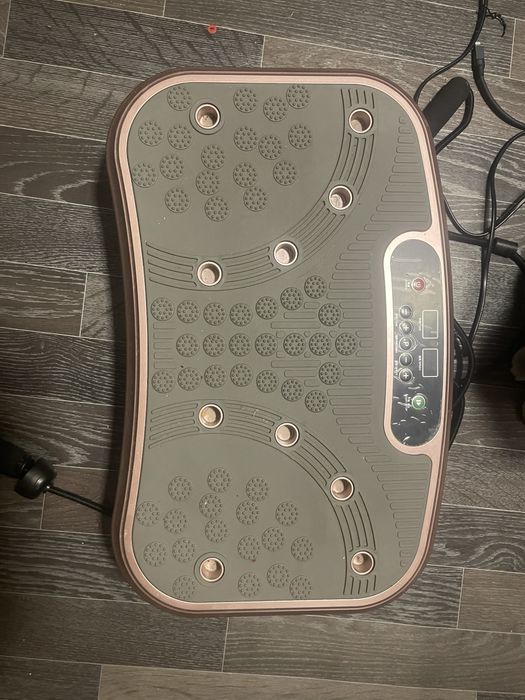 Продам виброплатформу бренда harison