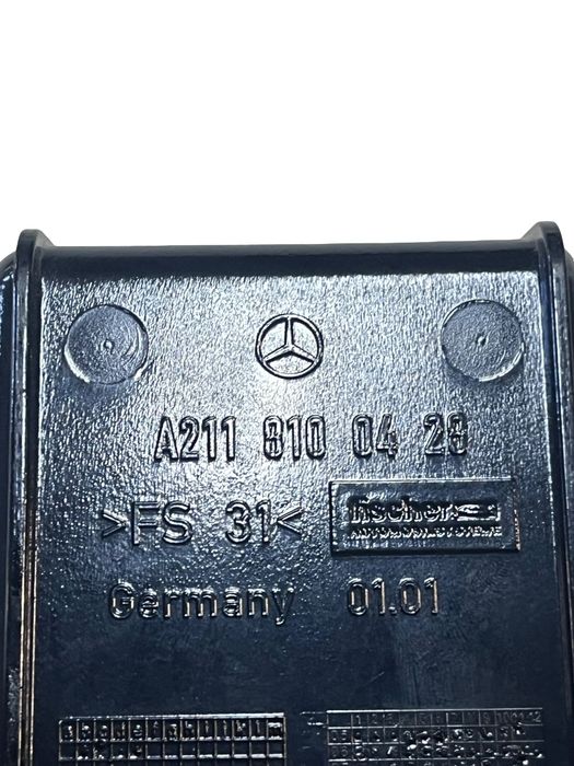 Scrumiera (Fata) Mercedes-Benz E-Class W211 2002 - 2009 A2118100429