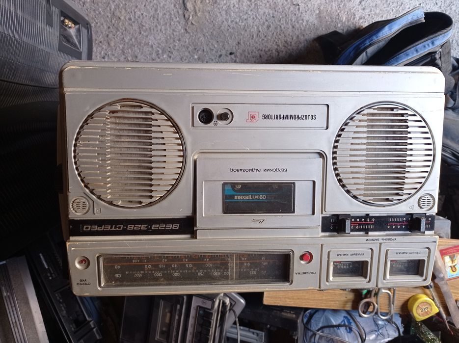 Стереомагнитофон