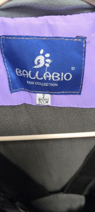 Продам детский лыжный костюмы
