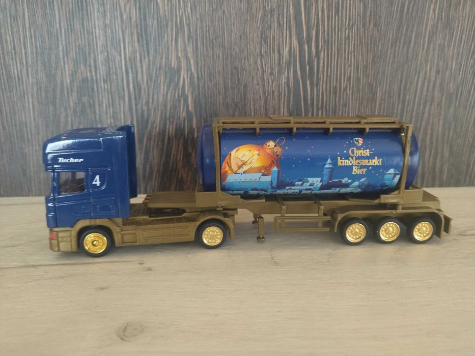 Метален камион SCANIA 1/64 !!!