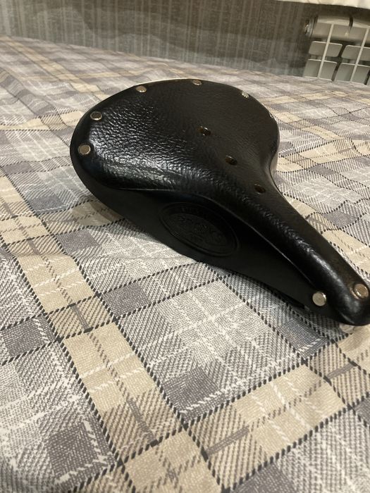 Седло велосипедное Brooks