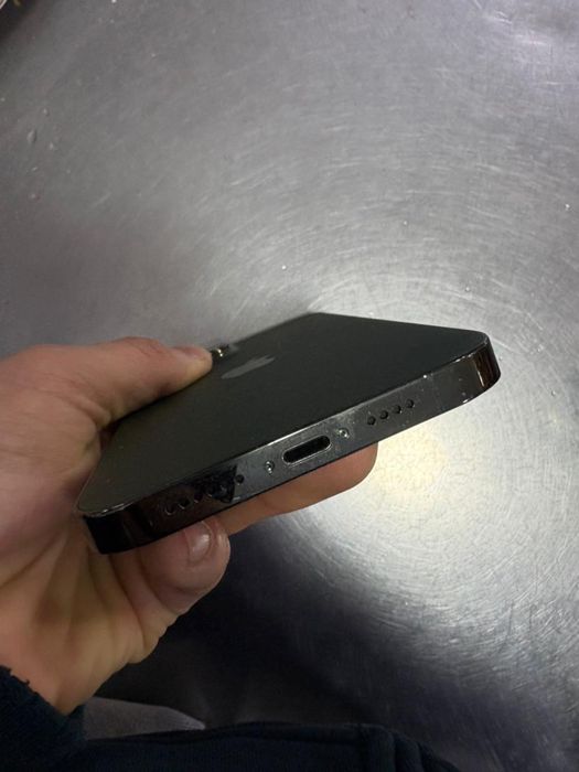 Айфон 13 про махс