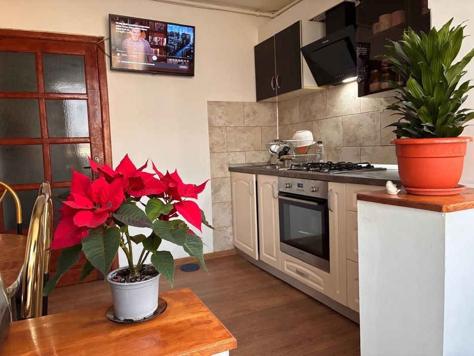 Apartament complet renovat, 3 camere, Cartier Grui-Campulung