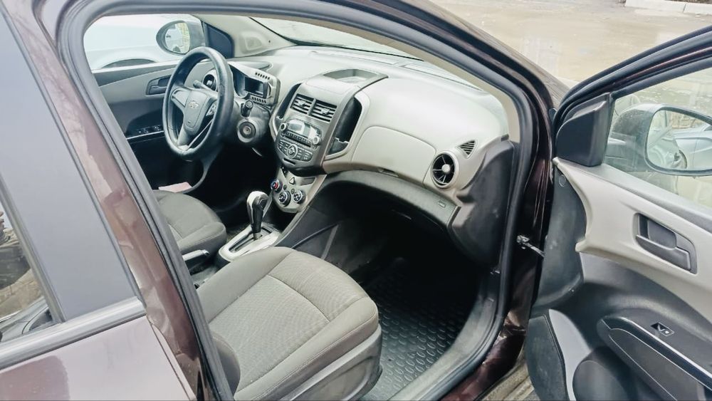 Продам Chevrolet Aveo 2015