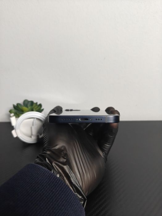 iPhone 12, Black • Perfect Funcțional! • Condiție Excelentă!