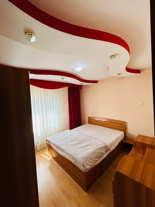 Închiriez apartament 2 camere cartier 1 mai