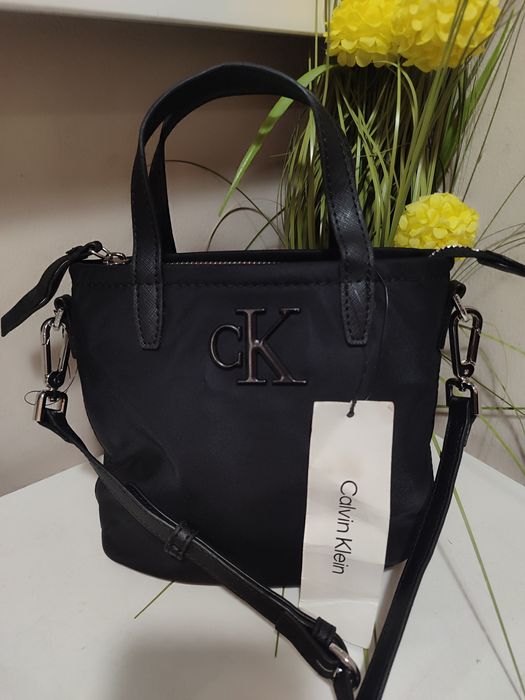 CALVIN KLEIN -Нова с етикет /коледно предложение