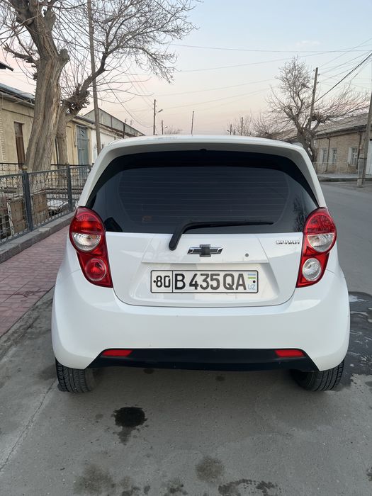 Спарк метани бор