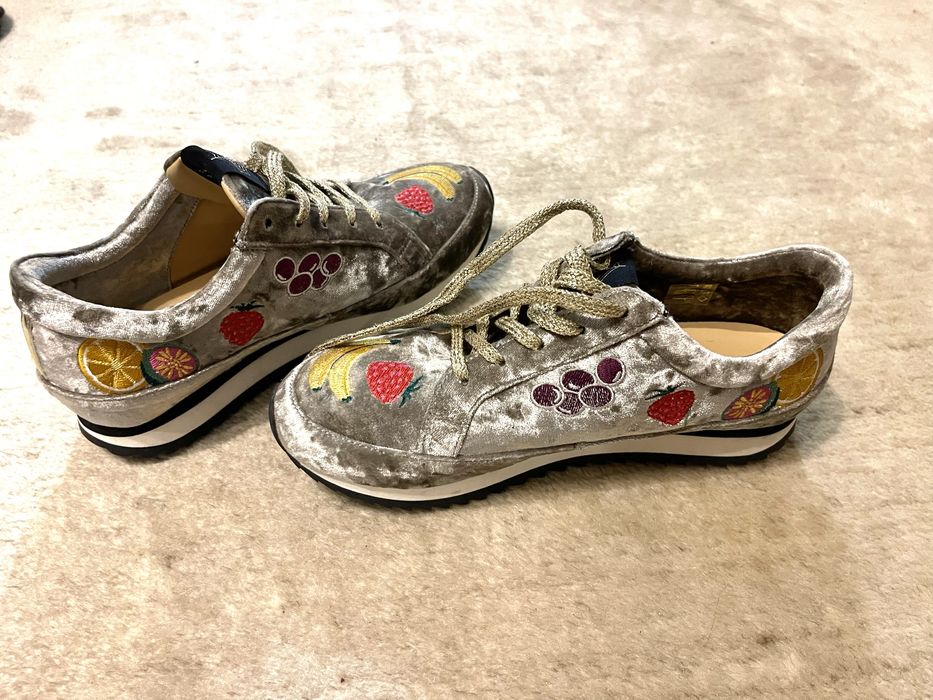 Pantofi casual Charlotte Olympia