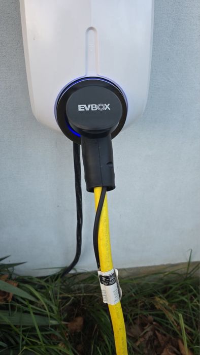 Нова Зарядна станция ЕVBOX  Charger Connect Pro 22 KW-