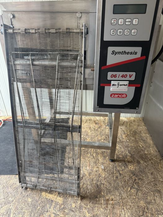 Cuptor covrigi/pizza Zanolli 06/40 cu suport , 380 v, an 2024