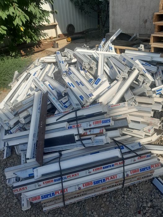 Б/у пластик окна двери