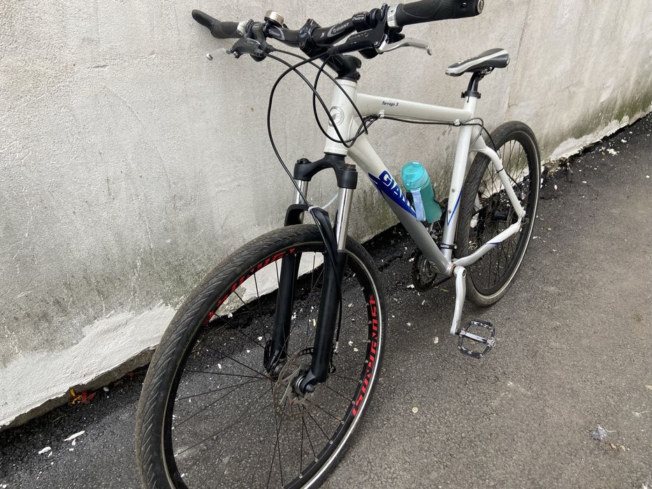 Bicicleta 29 frane pe disk