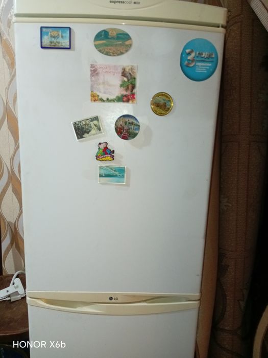 Холодильник LG, в нормальном состоянии