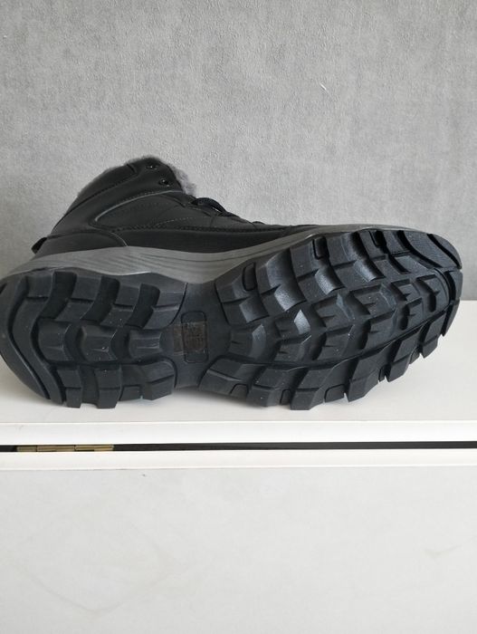 Ботинки зимние новые