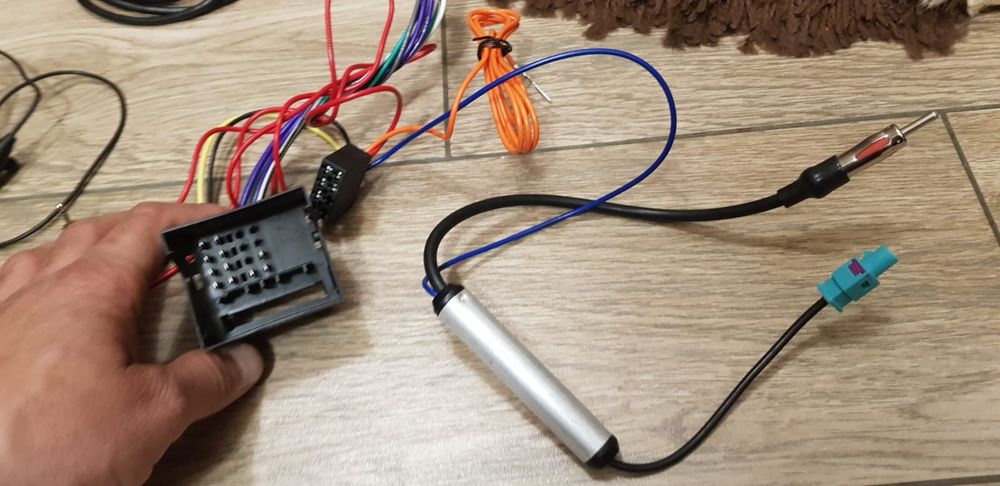 Mufa casetofon auto, microfon și adaptor antena