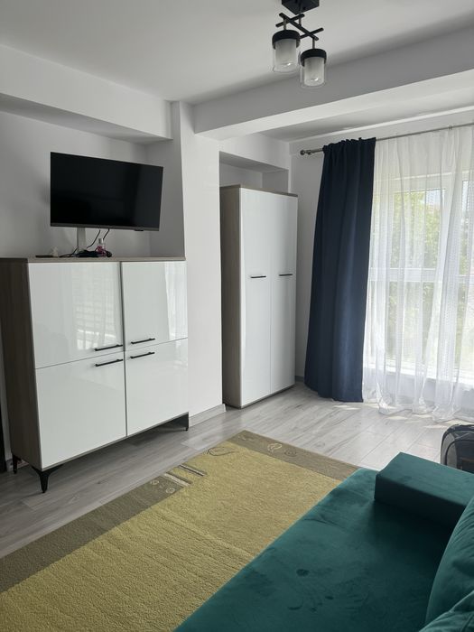 Inchiriez garsoniera 300€ Prelungirea bradului bloc nou