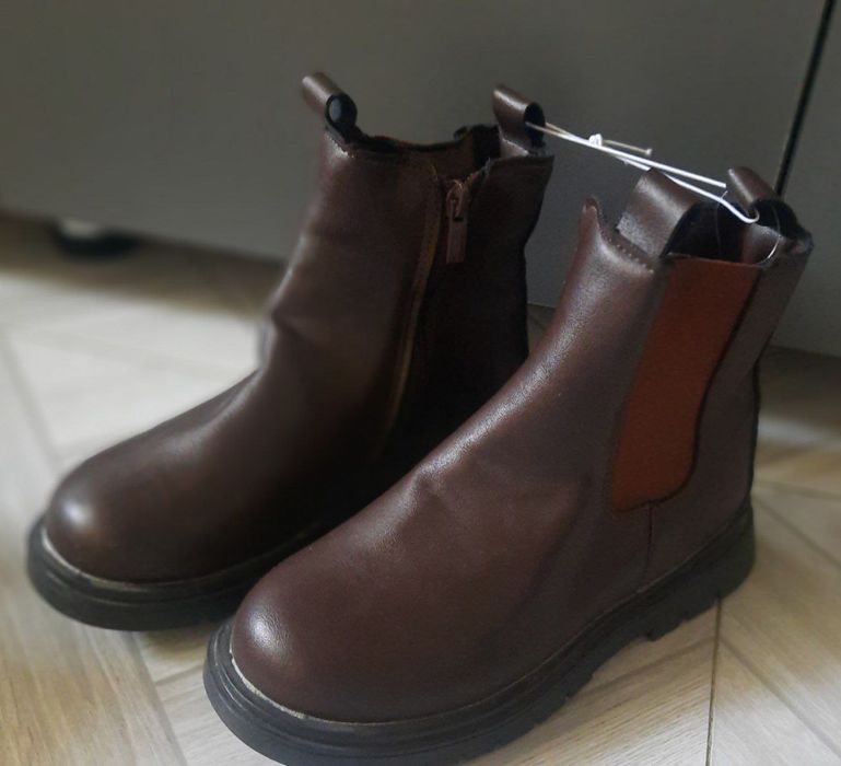 Продам детские сапожки