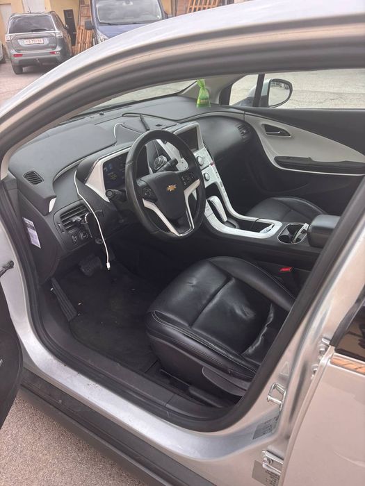 Chevrolet VOLT  плахин хибрид